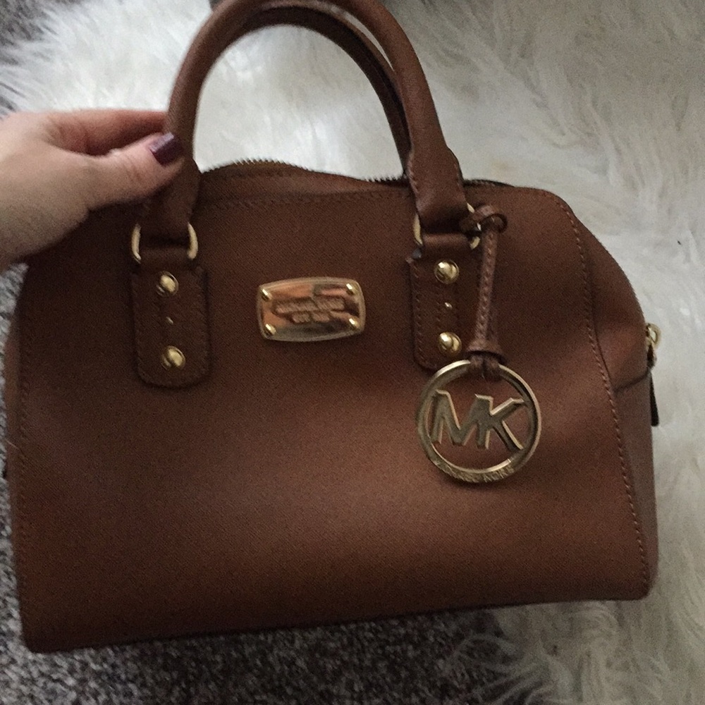 Barely used Michael kors bag